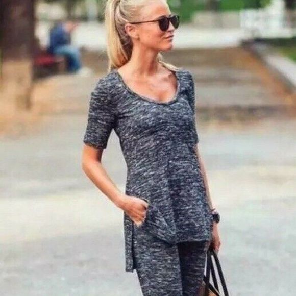 Zara Tops - ZARA Wool Grey Short Sleeves Knit Sweater Side Sli‎